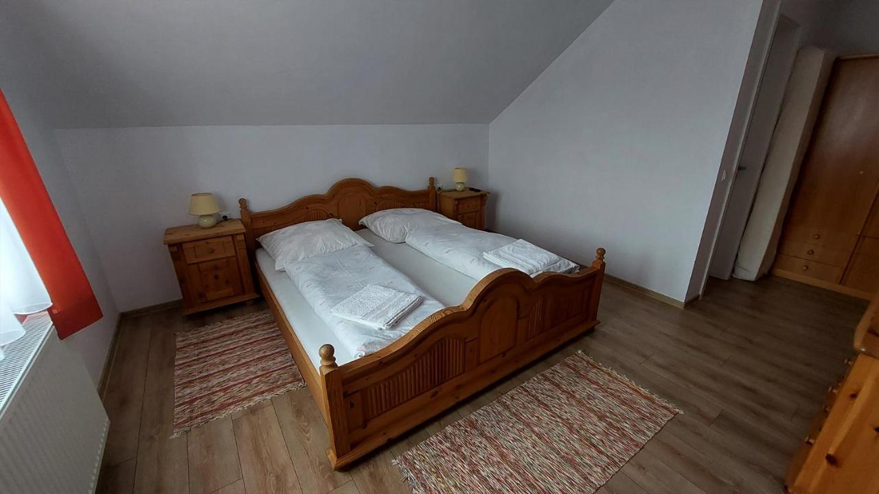 Casa Lucas 招待所 Bradu (Arges)